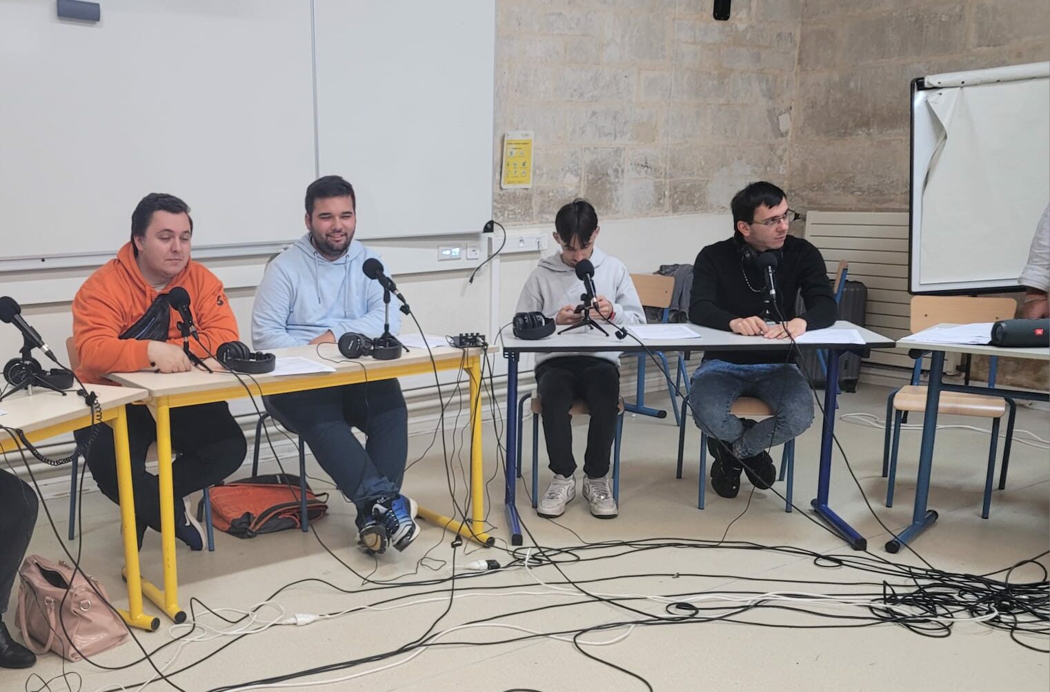 R2C Niort, la 3e émission réalisée par les stagiaires de l’École de la 2e chance de Niort.